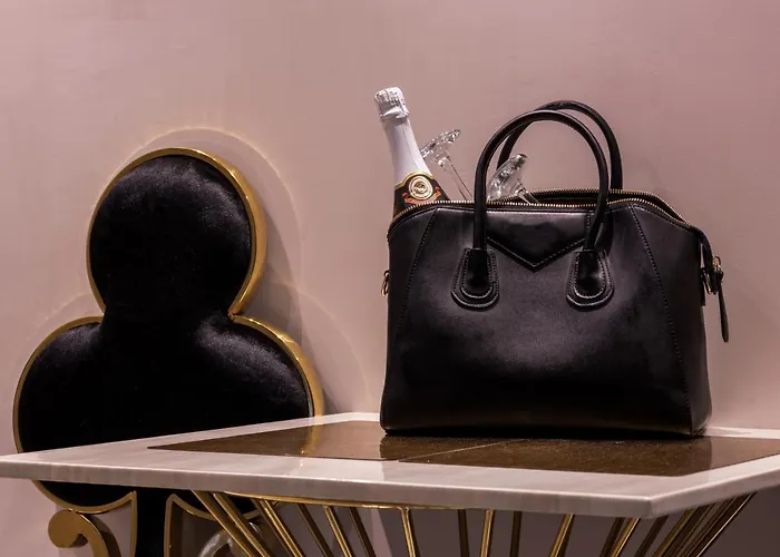 Hidden Bank: Golden *