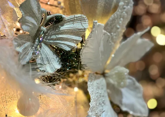 Apartment Hidden Bank: Golden *