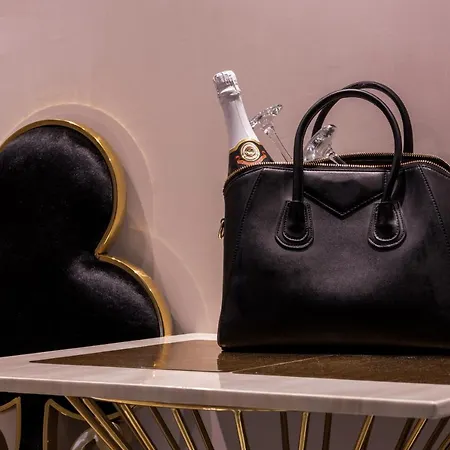 Hidden Bank: Golden *