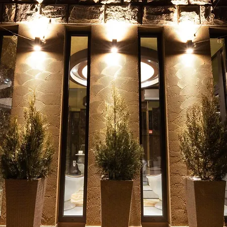 דירה Hidden Bank: Golden