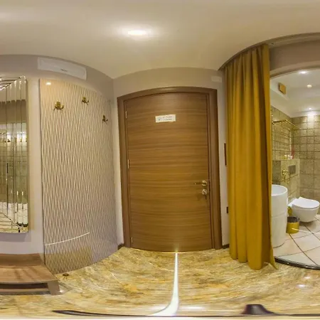 Hidden Bank: Golden شقة *