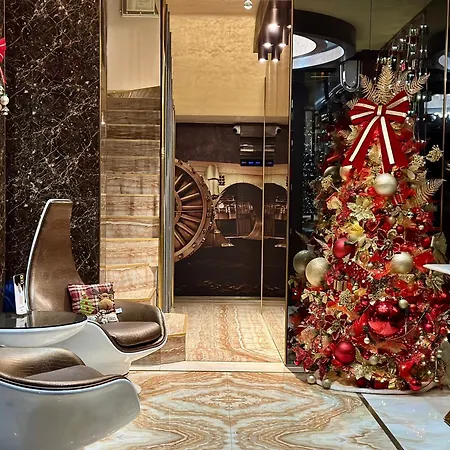 Daire Hidden Bank: Golden