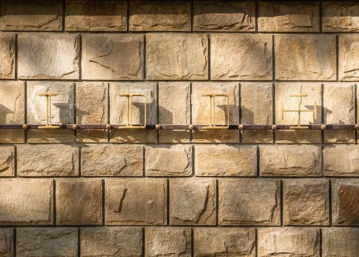 Daire Hidden Bank: Golden *